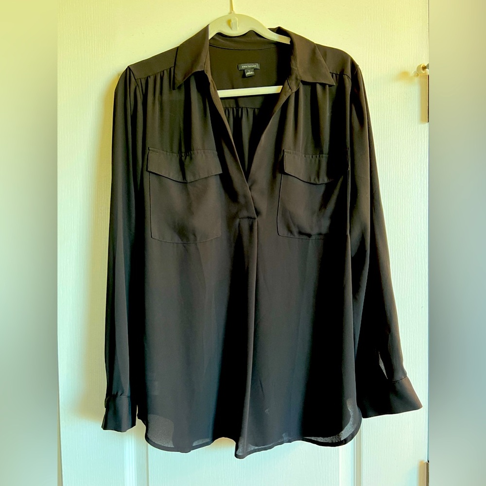 Ann Taylor camp shirt, black, size L